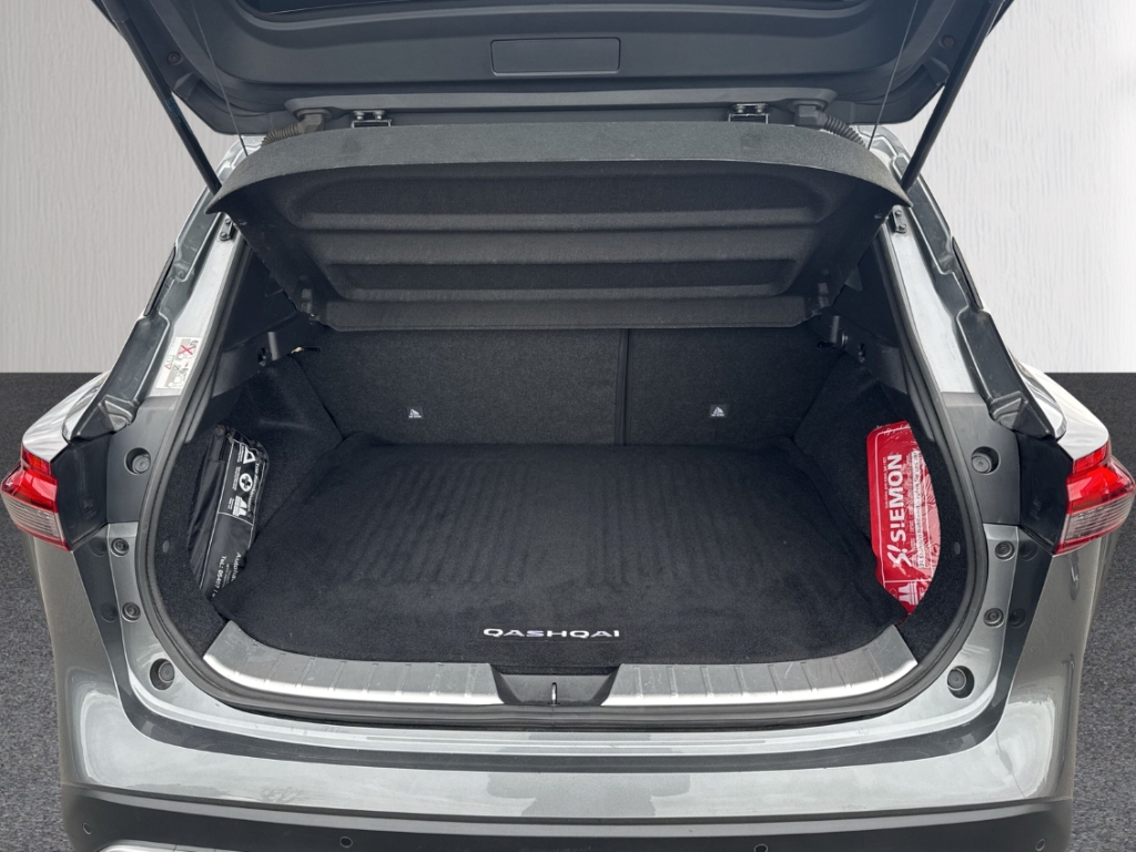 Fahrzeugabbildung Nissan Qashqai Premiere Edition ACC PDCv+h SHZ Temp Color LED