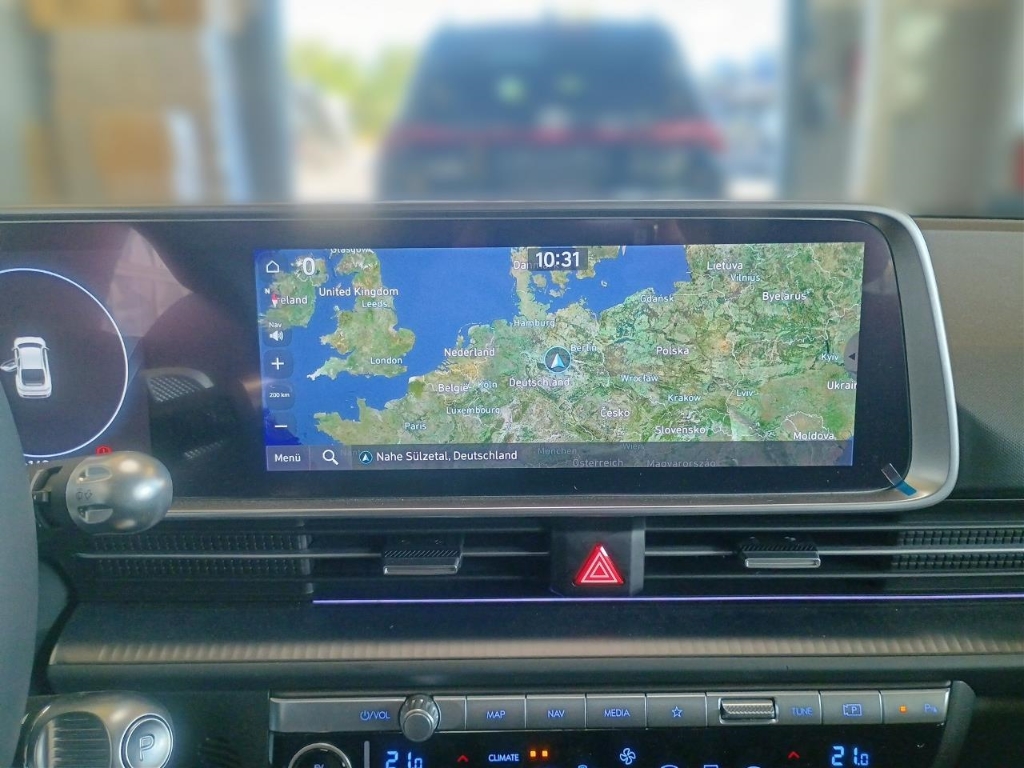 Fahrzeugabbildung Hyundai IONIQ 6 77,4kWh 4WD UNIQ Dig-Spiegel 20LM Schiebedach HUD Navi Digitales Cockpit Memory Sitze