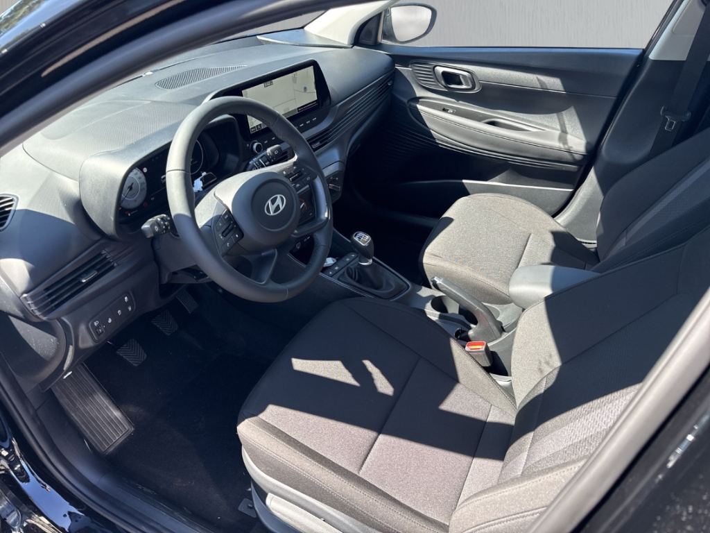 Fahrzeugabbildung Hyundai i20 FL MY26 1.0 T-GDI Trend Navi Digitales Cockpit LED Apple CarPlay Android Auto