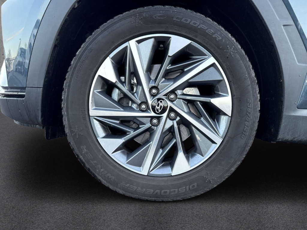 Fahrzeugabbildung Hyundai TUCSON 1.6 T-GDi DCT 4WD 48V TREND Panodach eHKL Navi Digitales Cockpit LED