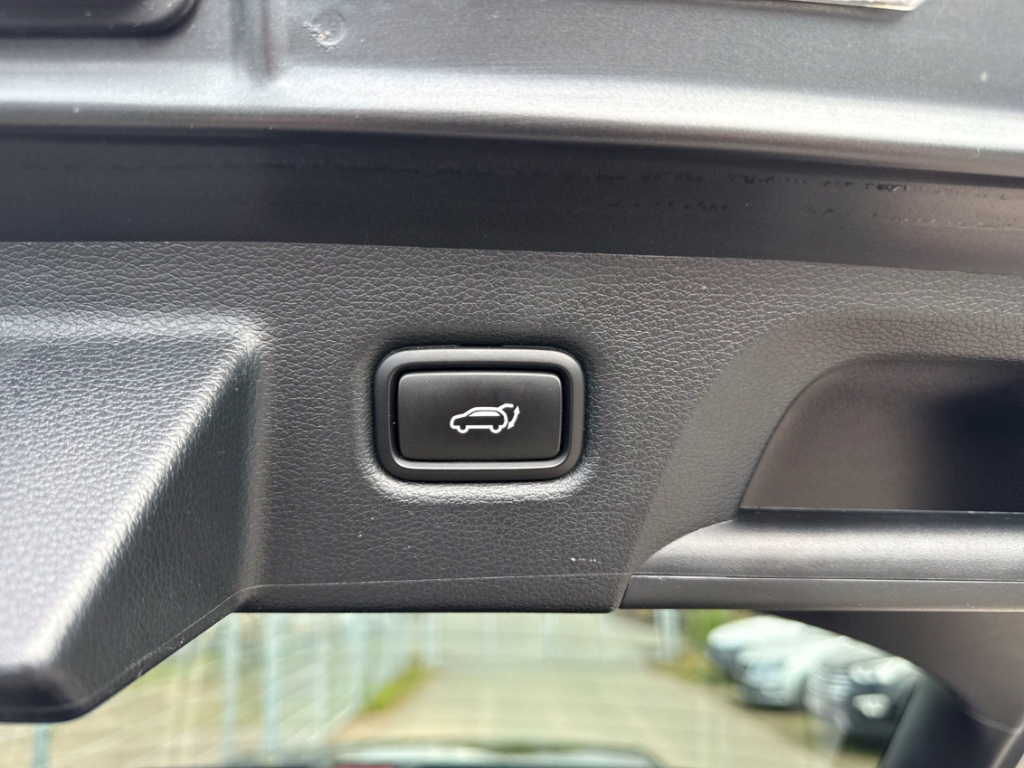 Fahrzeugabbildung Kia ProCee'd GT 1.6 T-GDI DCT Navi LED ACC Pano eHKL RKam Allwetter