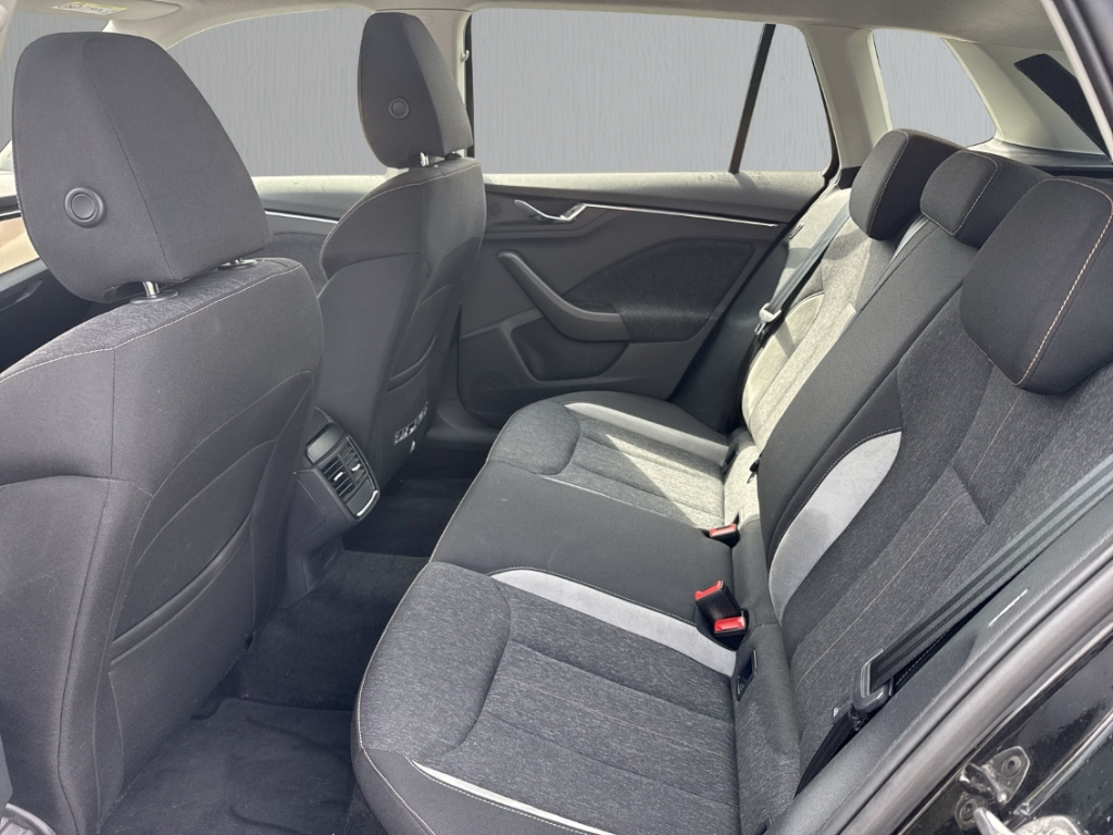 Fahrzeugabbildung SKODA Kamiq 1.0 TSI Style LED Klima SHZ PDC Tempo KeyL