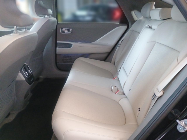 Fahrzeugabbildung Hyundai IONIQ 6 77,4kWh 4WD UNIQ 20LM HUD Navi Digitales Cockpit Memory Sitze Soundsystem