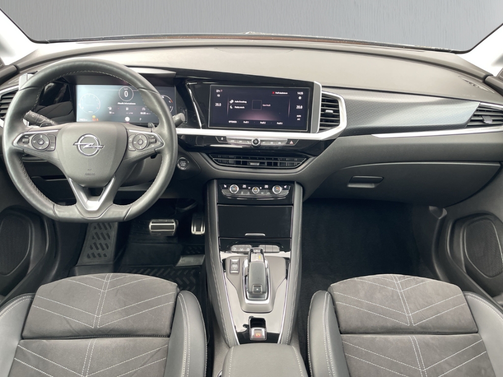 Fahrzeugabbildung Opel Grandland 1.2 Elegance Matrix RFK SHZ LHZ Totwi
