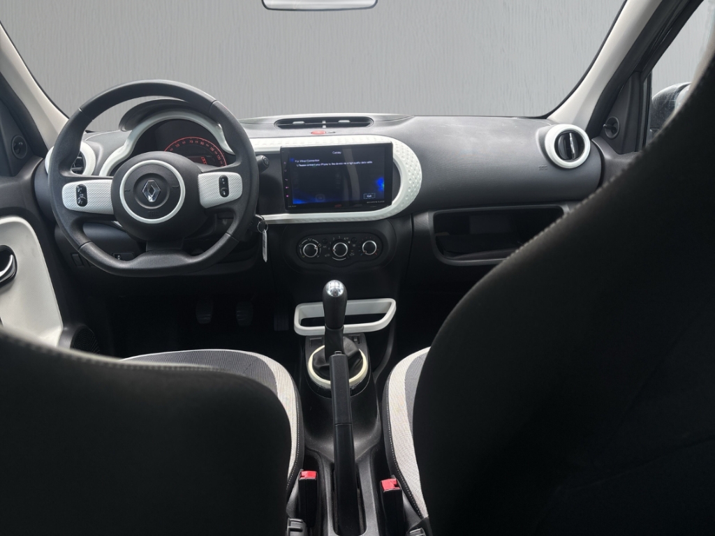 Fahrzeugabbildung Renault Twingo 1.0 SCe 70 Dynamique Klima Temp Apple CarPlay Android Auto Tel.-Vorb. Speedlimiter