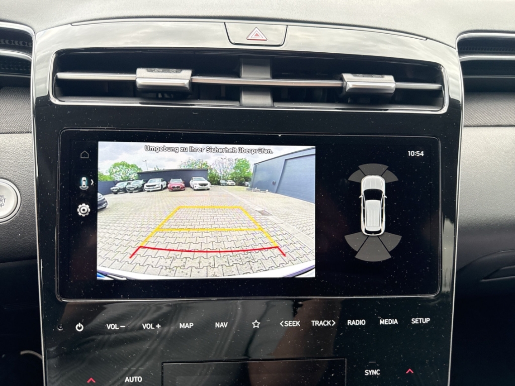 Fahrzeugabbildung Hyundai TUCSON HEV 1.6 T-GDi 2WD AT TREND Krell el.Heckklappe Navi Digitales Cockpit