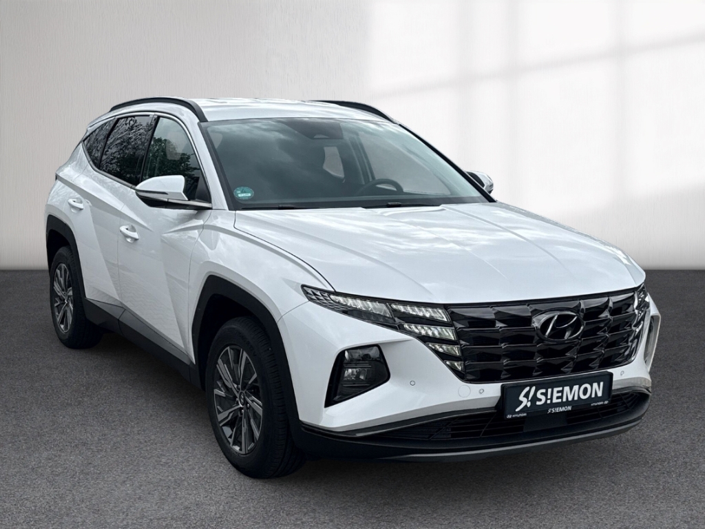 Fahrzeugabbildung Hyundai TUCSON HEV 1.6 T-GDi 2WD AT TREND Krell el.Heckklappe Navi Digitales Cockpit