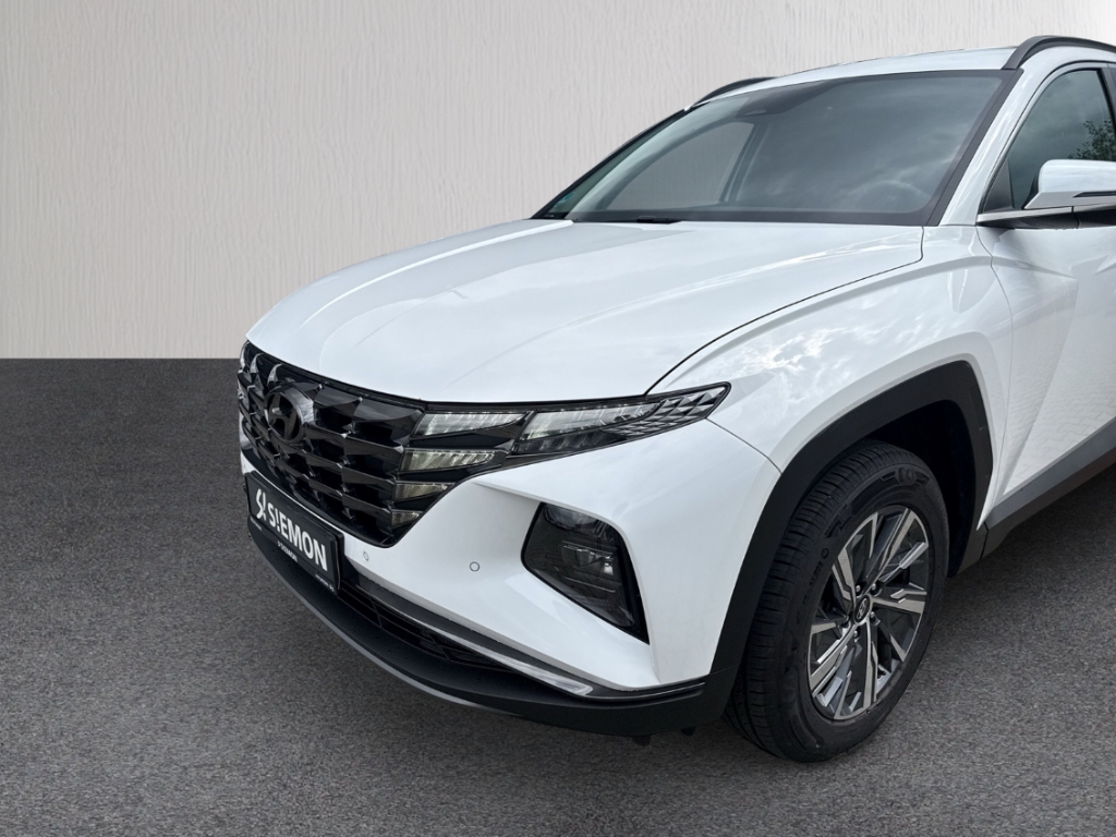 Fahrzeugabbildung Hyundai TUCSON HEV 1.6 T-GDi 2WD AT TREND Krell el.Heckklappe Navi Digitales Cockpit