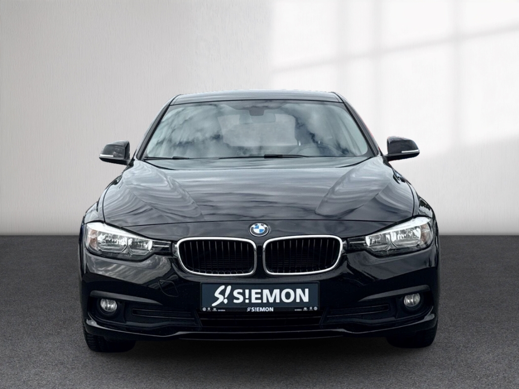 Fahrzeugabbildung BMW 318 i Touring AHK Nav Tempo PDC elHeck Bluetooth