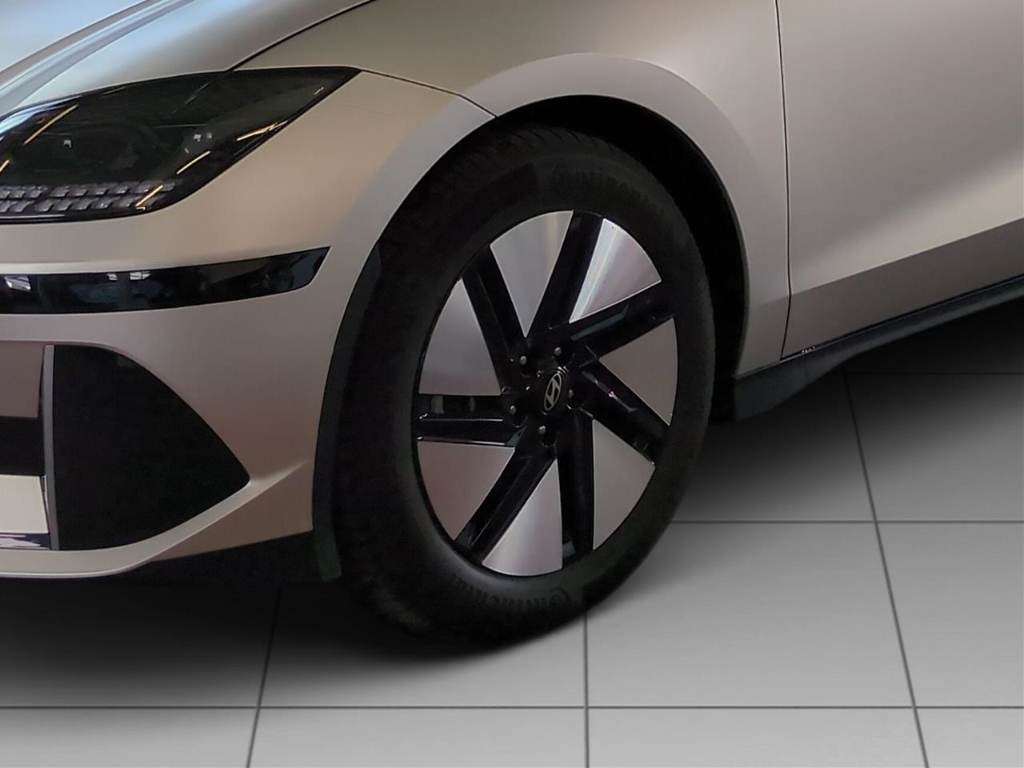 Fahrzeugabbildung Hyundai IONIQ 6 77,4kWh 4WD UNIQ Digi-Spiegel HUD Navi Digitales Cockpit Memory Sitze Soundsystem Bose