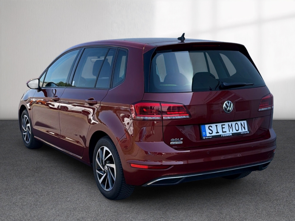 Fahrzeugabbildung Volkswagen Golf Sportsvan 1.0 TSI DSG Join AHK Navi SHZ GRA PDC GJR