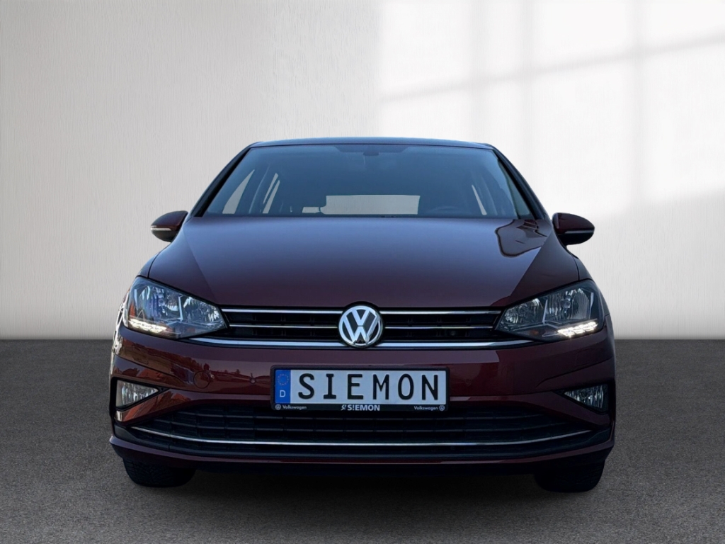 Fahrzeugabbildung Volkswagen Golf Sportsvan 1.0 TSI DSG Join AHK Navi SHZ GRA PDC GJR