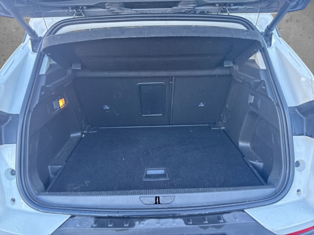 Fahrzeugabbildung Opel Grandland Turbo 1.2 Innovation Apple CarPlay PDC