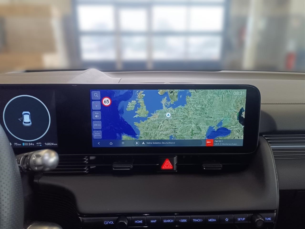 Fahrzeugabbildung Hyundai IONIQ 5 4WD 84kWh N-Performance MY25 MATRIX LED HUD Navi Digitales Cockpit Sportpaket