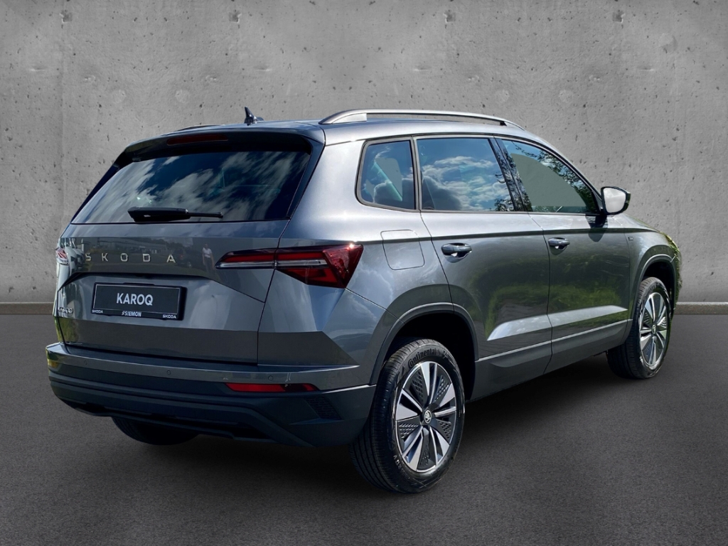 Fahrzeugabbildung SKODA Karoq 1.0 TSI TOUR LED AHK el.Heckkl. PDC SHZ LM