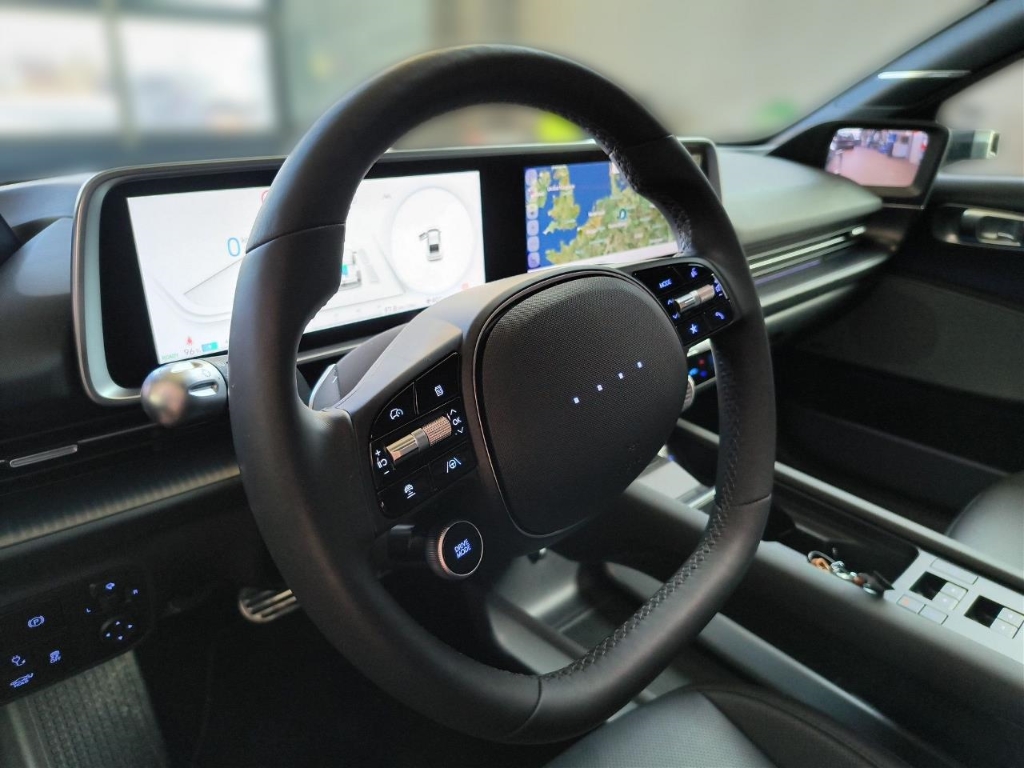 Fahrzeugabbildung Hyundai IONIQ 6 77,4kWh 4WD UNIQ Digi-Spiegel HUD Navi Digitales Cockpit Memory Sitze Soundsystem Bose