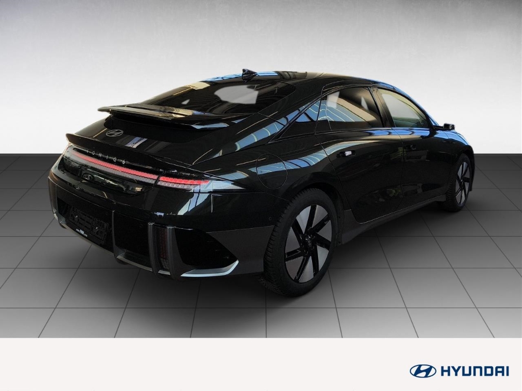 Fahrzeugabbildung Hyundai IONIQ 6 77,4kWh 4WD UNIQ Digi-Spiegel HUD Navi Digitales Cockpit Memory Sitze Soundsystem Bose