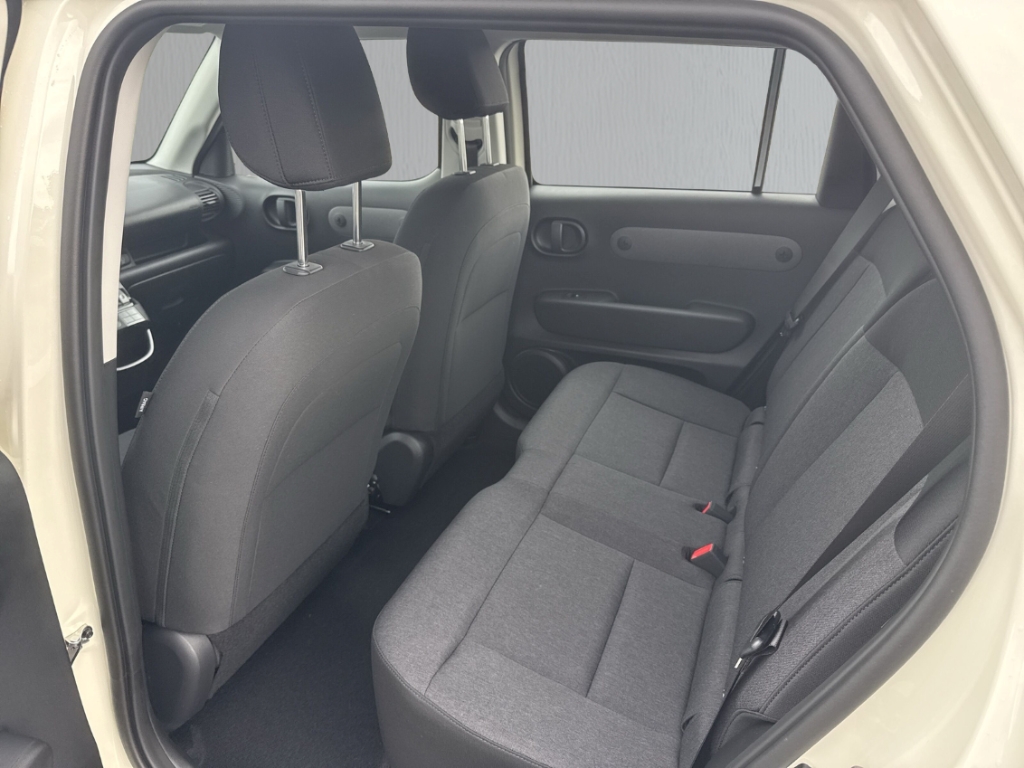 Fahrzeugabbildung Hyundai INSTER EV 42kWh SELECT Navi ACC Apple CarPlay Android Auto Klimaautom Musikstreaming DAB Keyless Entry