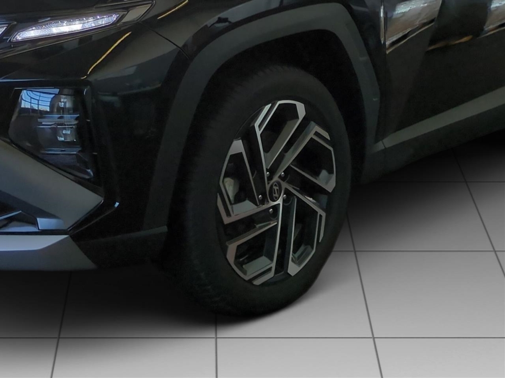 Fahrzeugabbildung Hyundai TUCSON FL PHEV 1.6 AT 4WD MY25 Prime ECS Assist-P MATRIX-LED Leder Digitales Cockpit