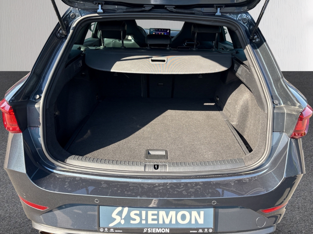 Fahrzeugabbildung CUPRA Leon ST VZ 4Drive SHZ ACC BEATS NAV KLIM AHK