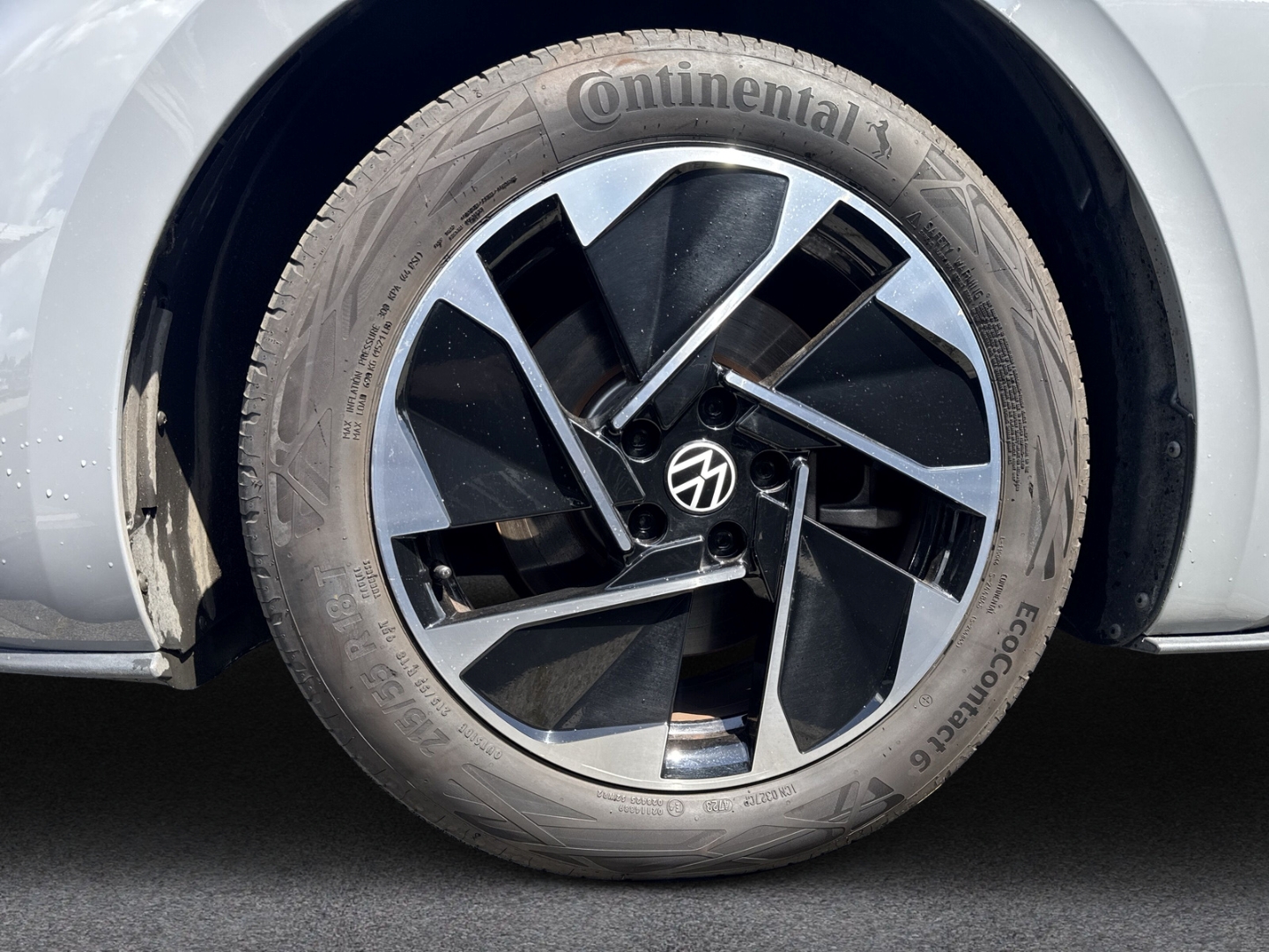 Fahrzeugabbildung Volkswagen ID.3 ProPerformance 150kW 58kWh AHK Navi ACC LHZ