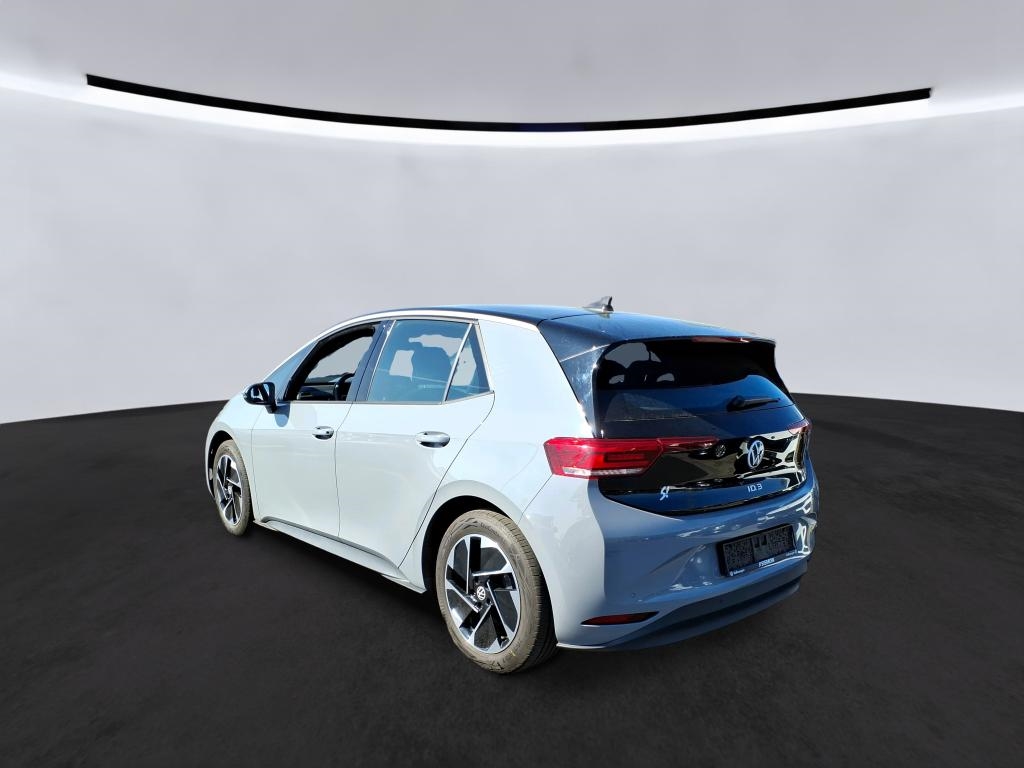 Fahrzeugabbildung Volkswagen ID.3 ProPerformance 150kW 58kWh AHK Navi ACC LHZ