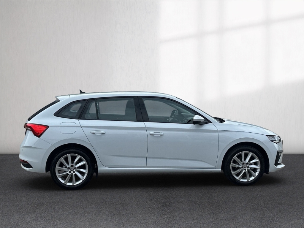 Fahrzeugabbildung SKODA Scala 1.5 TSI DSG Selection LED LM17 Kamera SHZ beh. WSS AppConn.
