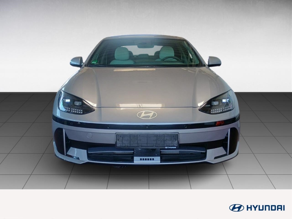 Fahrzeugabbildung Hyundai IONIQ 6 77,4kWh 4WD UNIQ HUD Navi Digitales Cockpit Memory Sitze Soundsystem Bose
