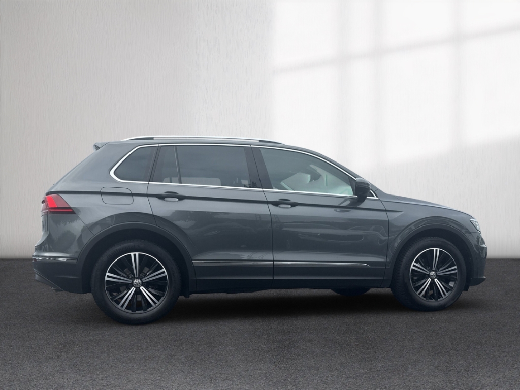 Fahrzeugabbildung Volkswagen Tiguan 1.5 TSI Highline ACC SHZ Temp LHZ PDCv+h