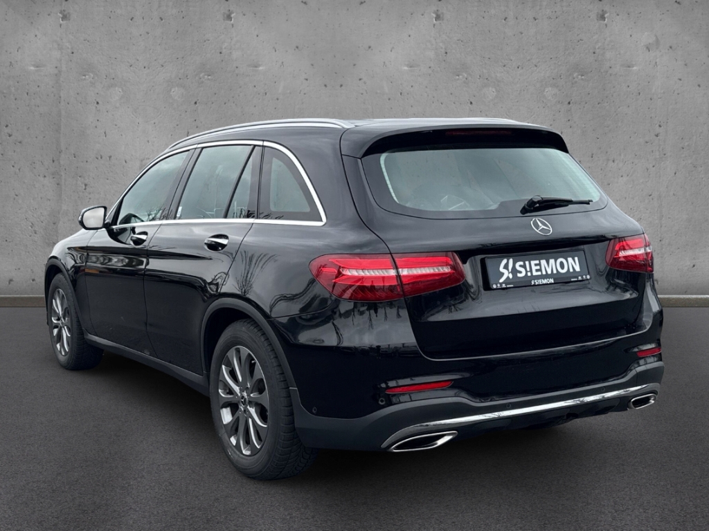 Fahrzeugabbildung Mercedes-Benz GLC 250 4Matic PDC SHZ LED Temp Klima Keyless