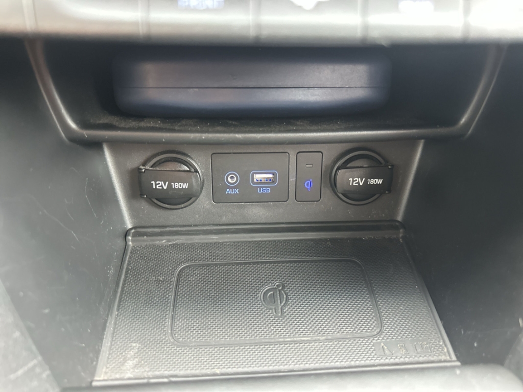 Fahrzeugabbildung Hyundai KONA 1.0 T-GDI Premium HUD Navi Leder LED SHZ