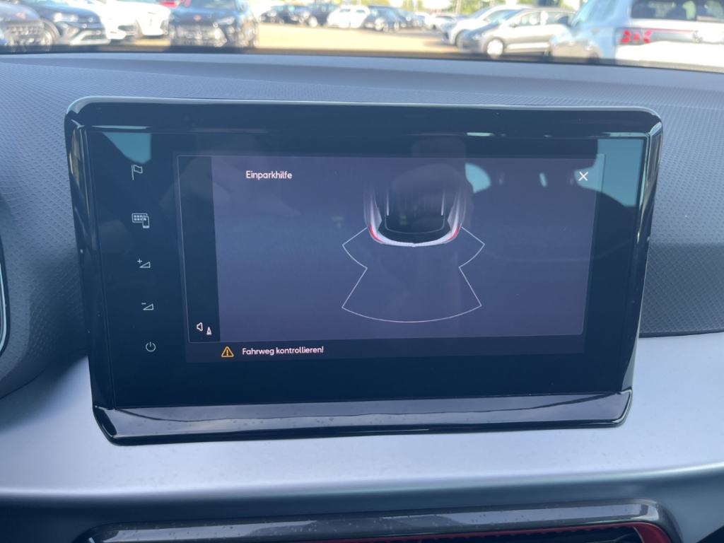 Fahrzeugabbildung SEAT Arona 1.0 TSI DSG FR ACC LED SHZ Navi PDC GJR