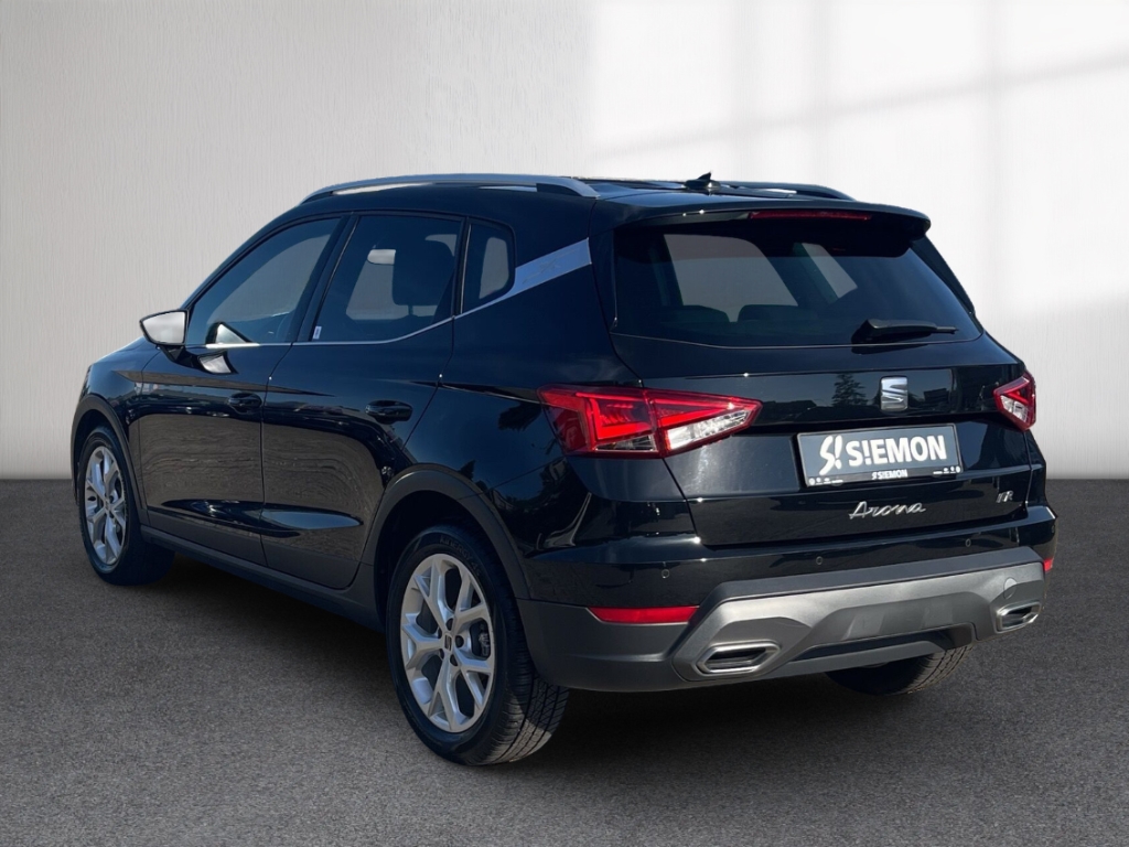 Fahrzeugabbildung SEAT Arona 1.0 TSI DSG FR ACC LED SHZ Navi PDC GJR