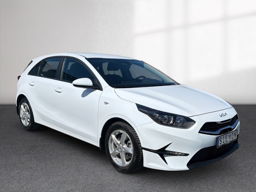 Fahrzeugabbildung Kia Cee'd 1.5 T-GDI DCT Klima R-Kamera SHZ Navi beh.Lenkrad