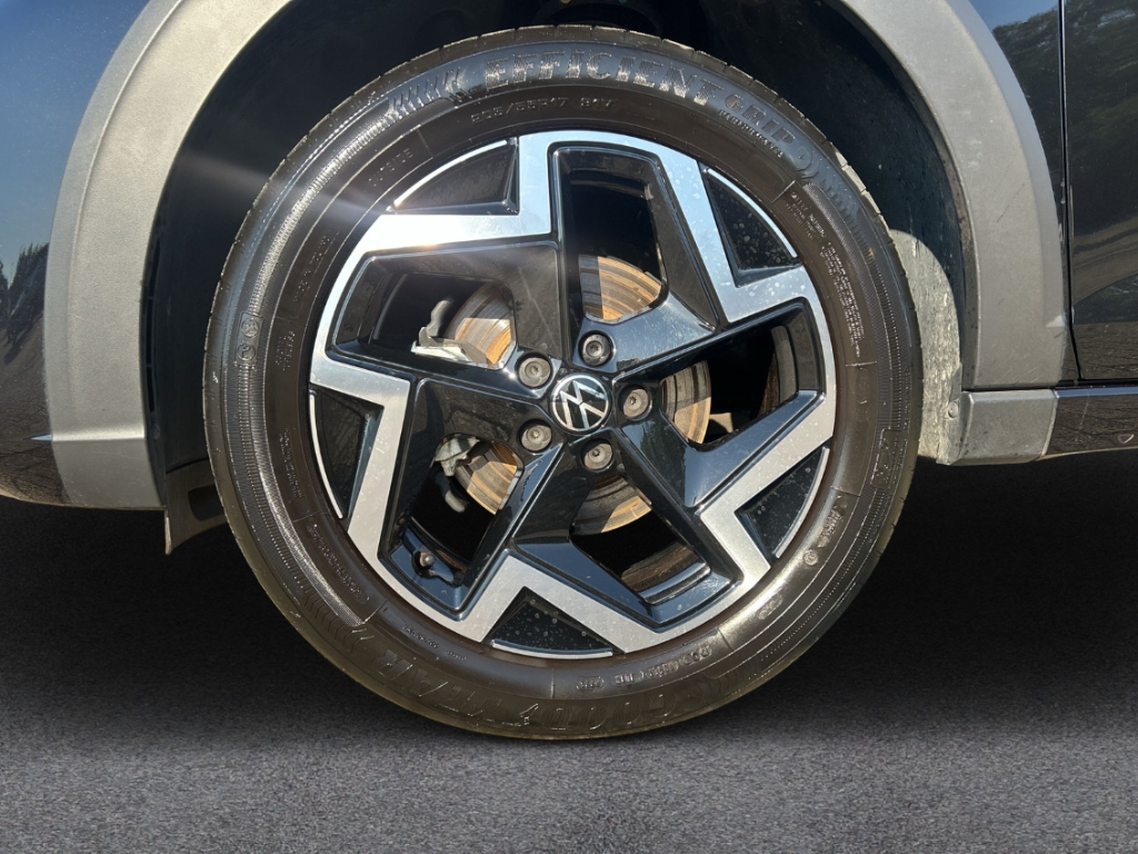 Fahrzeugabbildung Volkswagen Taigo 1.0 TSI R-Line Pano IQ.Light VirtCo ACC PDC