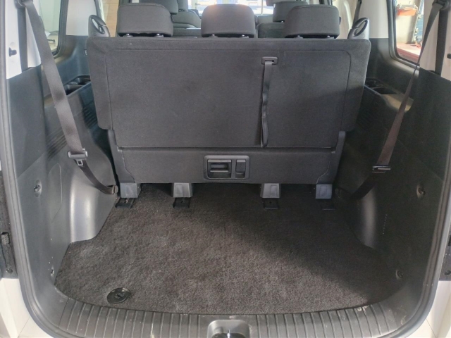 Fahrzeugabbildung Hyundai STARIA 9-Sitze 2.2 CRDi AT 2WD TREND Parkpaket 18 Zoll Alu Navi Digitales Cockpit