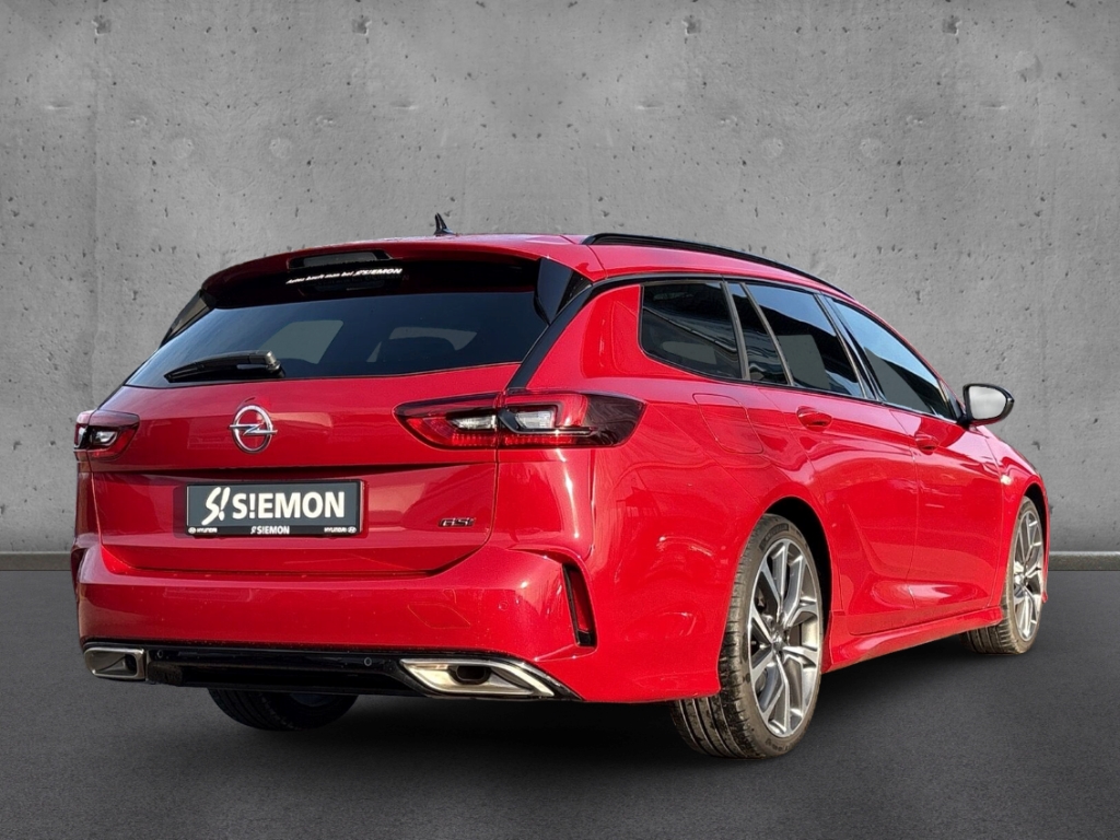 Fahrzeugabbildung Opel Insignia B Sports Tourer 2.0 4x4 GSi HUD AHK Pano