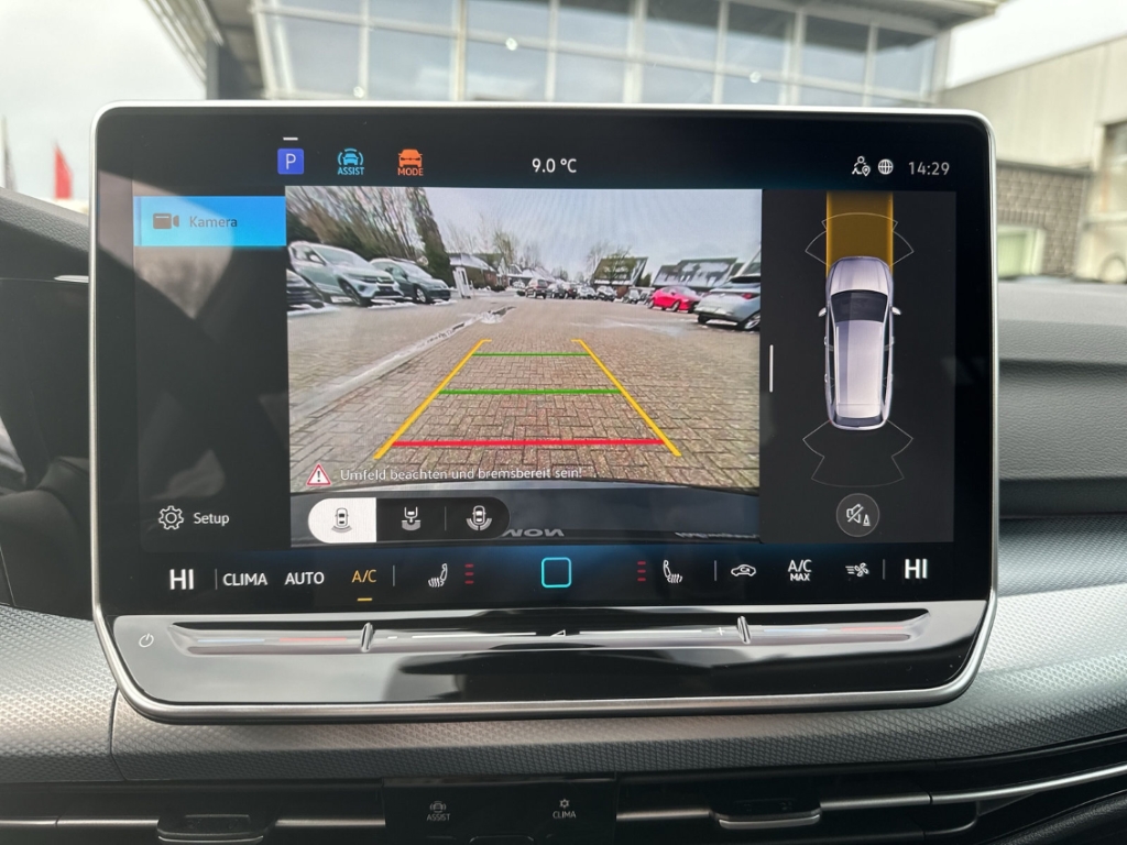 Fahrzeugabbildung Volkswagen Golf Variant 1.5 eTSI DSG Goal AHK ACC SHZ R-Kam