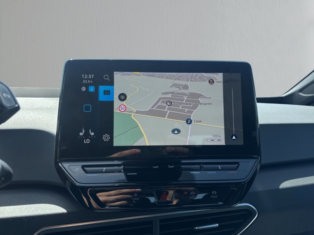 Fahrzeugabbildung Volkswagen ID.3 Pure 110 kW 45 kWh Navi ACC SHZ LHZ HeadUp