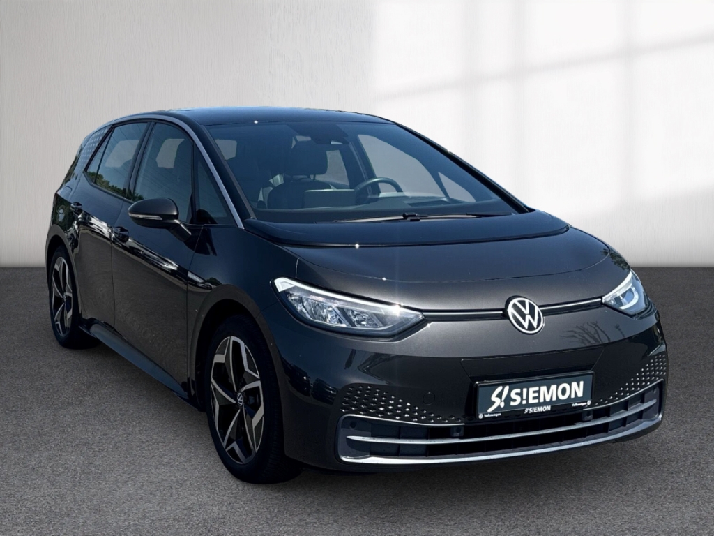 Fahrzeugabbildung Volkswagen ID.3 Pure 110 kW 45 kWh Navi ACC SHZ LHZ HeadUp