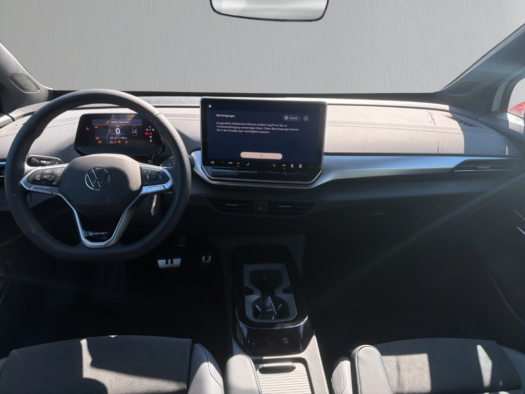 Fahrzeugabbildung Volkswagen ID.5 Pro ENERGY AHK IQ.DRIVE InnovationPro LM19