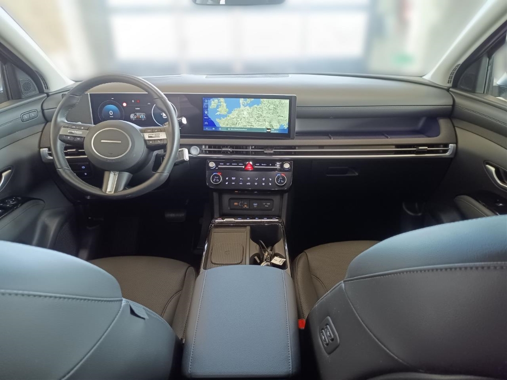 Fahrzeugabbildung Hyundai TUCSON FL PHEV 1.6 AT 4WD MY25 Prime Assist-P MATRIX-LED Leder Digitales Cockpit