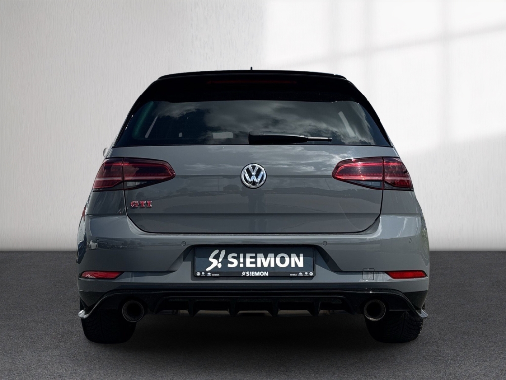 Fahrzeugabbildung Volkswagen Golf VII GTI TCR 2-Zonen-Klimaaut. LED Sportsitz