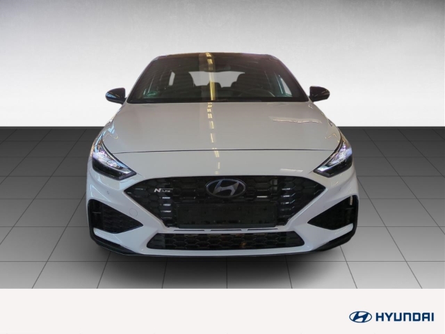 Fahrzeugabbildung Hyundai i30 FL 5trg 1.5 T-GDI 48V MT N-Line Sitz-P. Panorama Sportpaket Navi