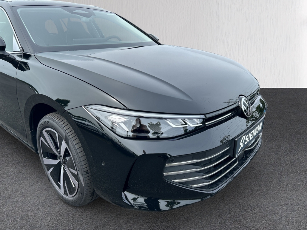 Fahrzeugabbildung Volkswagen Passat Variant 2.0 TDI DSG Elegance AHK NAVI WKR