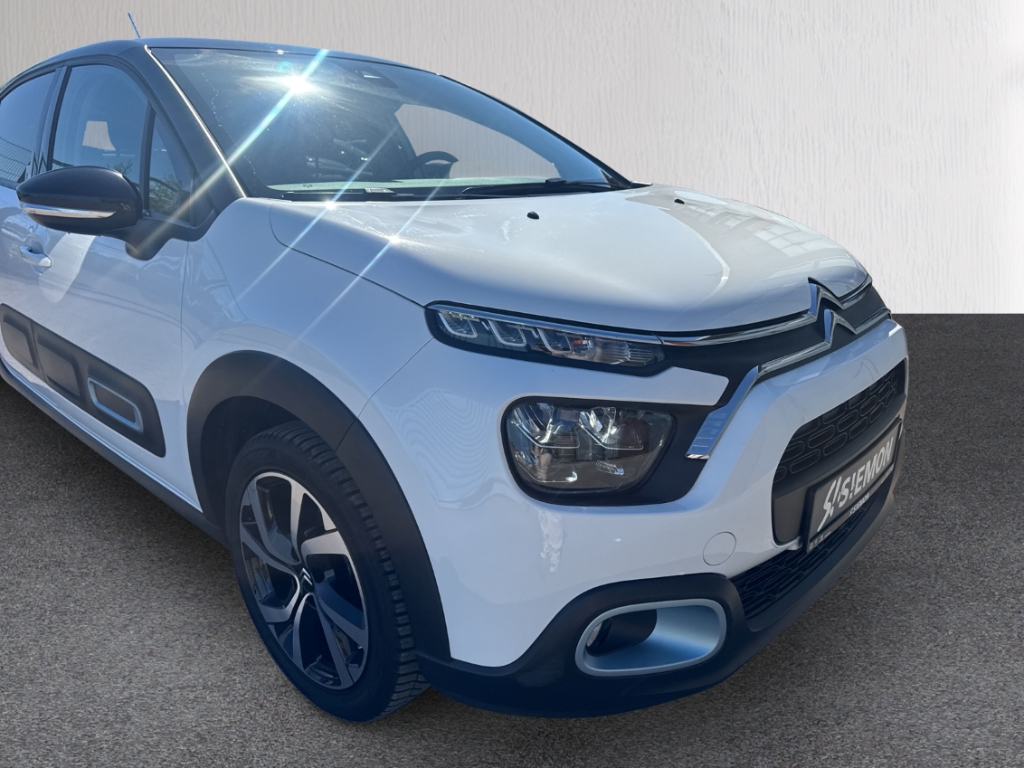 Fahrzeugabbildung Citroen C3 1.2 Puretech 110 AT Elle 1.Hand LED NAVI RKam SHZ PDC Allwetter