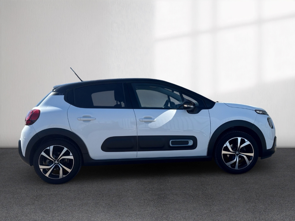 Fahrzeugabbildung Citroen C3 1.2 Puretech 110 AT Elle 1.Hand LED NAVI RKam SHZ PDC Allwetter