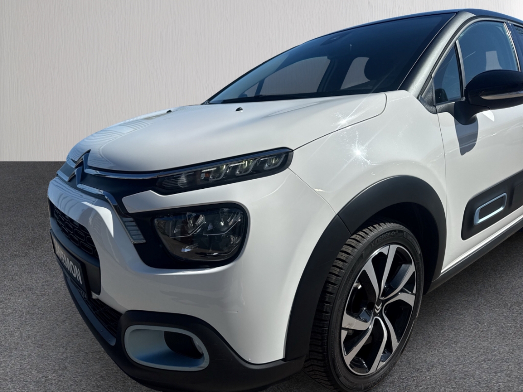 Fahrzeugabbildung Citroen C3 1.2 Puretech 110 AT Elle 1.Hand LED NAVI RKam SHZ PDC Allwetter