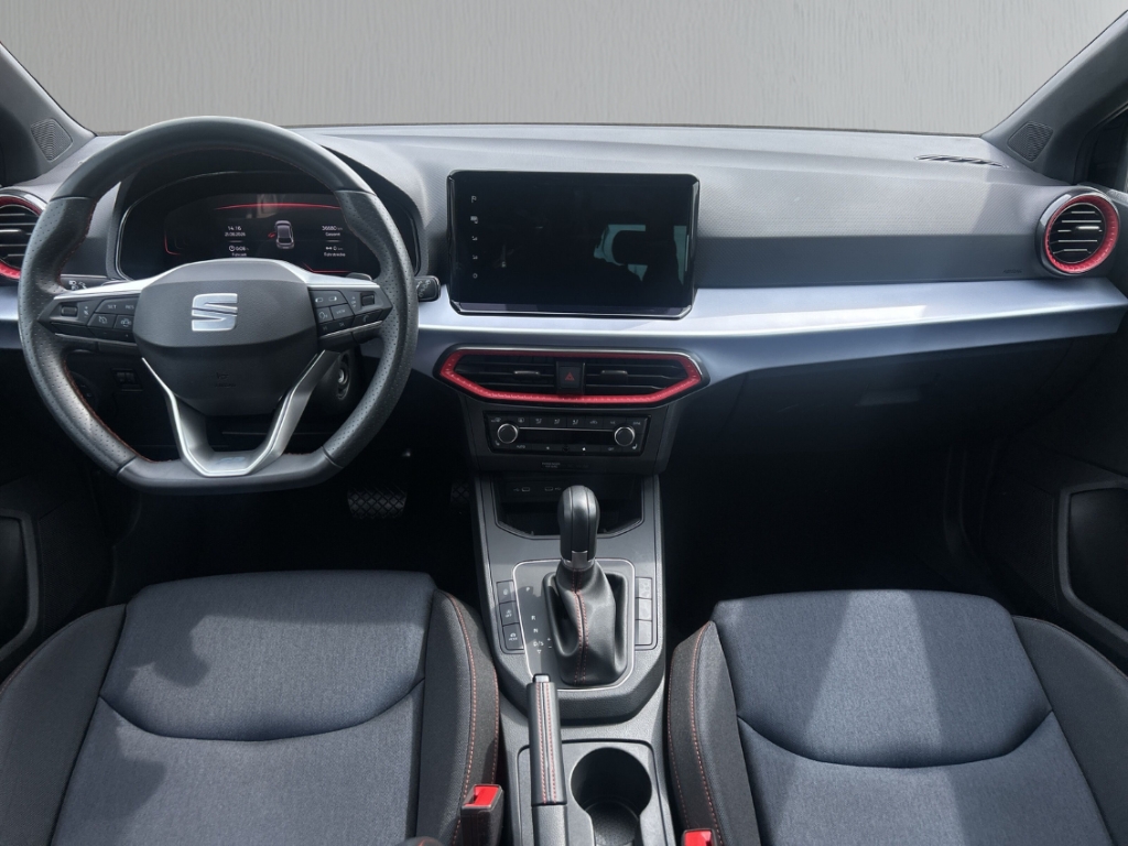 Fahrzeugabbildung SEAT Ibiza 1.0 TSI DSG FR NAVI LED SHZ GJR FullLink