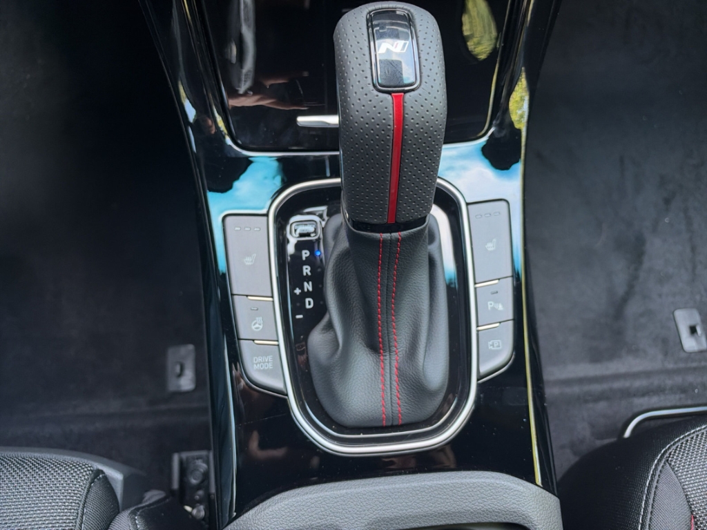 Fahrzeugabbildung Hyundai i30 FL 5-trg MY27 1.6 T-GDi DCT N-Line Panorama Navi Digitales Cockpit LED Apple